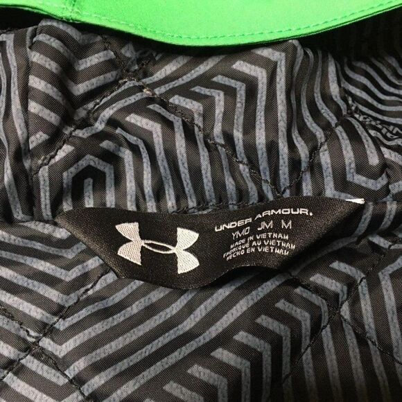 Under armour ski jacket size JM - Picture 3 of 6